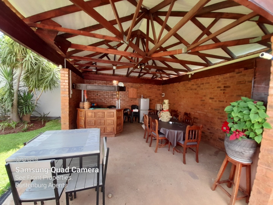 3 Bedroom Property for Sale in Protea Park North West